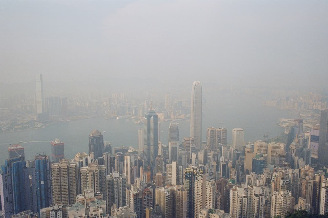 10 - Filtre 85b Skyline de Hong Kong